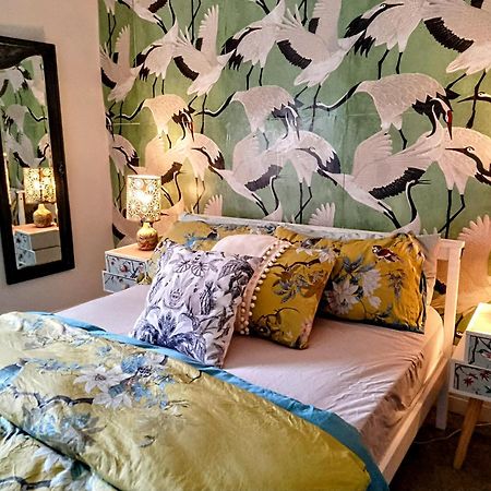 4 Bedroom Period Townhouse In The Heart Of Hebden Hebden Bridge Eksteriør billede
